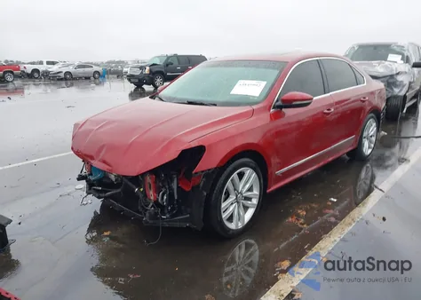 2017 Volkswagen Passat 1.8T Se z USA, uszkodzony, nr VIN 1VWGT7A39HC082406
